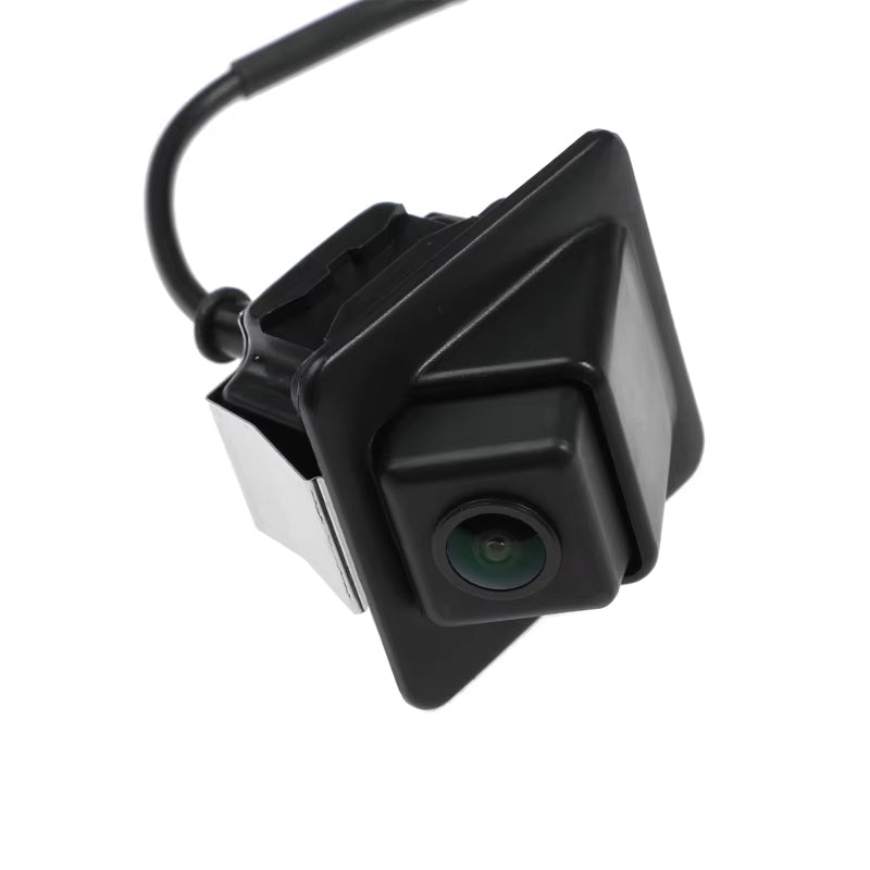 95760-3Z250 Reversing Camera Reversing Assist Camera Car For 2011-2015 Hyundai i40 Saloon 957603Z250 95760-3Z300 95760-3Z550