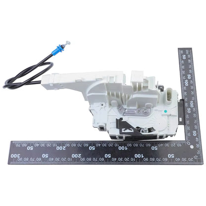 A9067200035 Door Lock Latch Actuator Car A9067301900 A9067304335 A9067300335 For Mercedes Benz Sprinter 906 VW Crafter